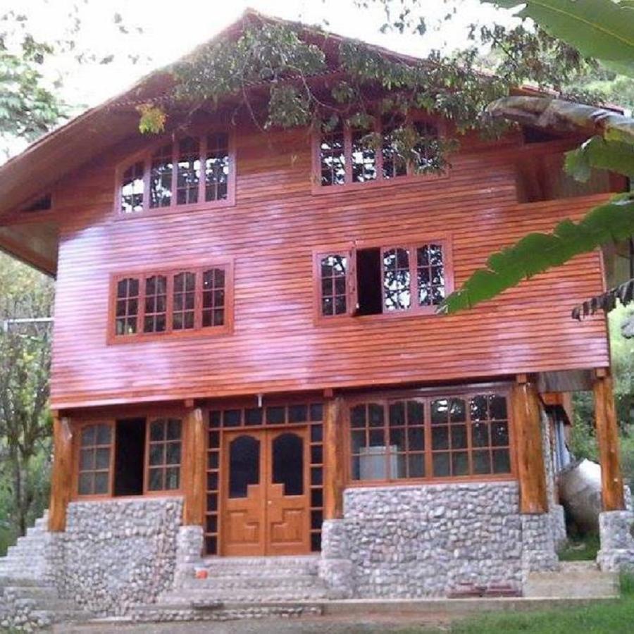 Illariy Tampu Ecoalbergue Oxapampa Ngoại thất bức ảnh